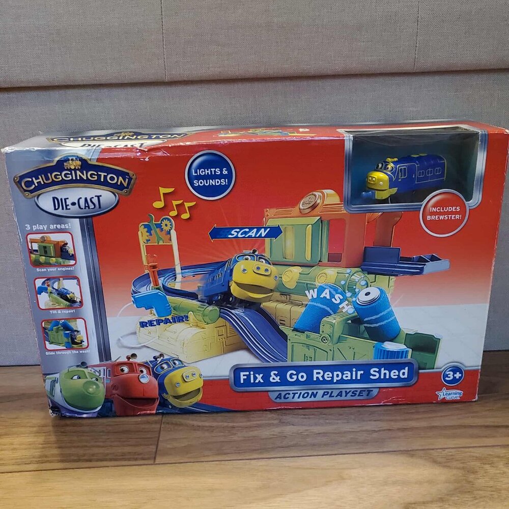 Chuggington Die-Cast Fix & Go Repair Shed Action Playset with Brewster Engine
